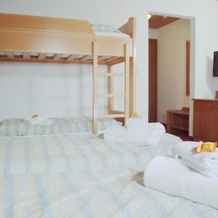 Pension Traube Uderns Exteriér fotografie