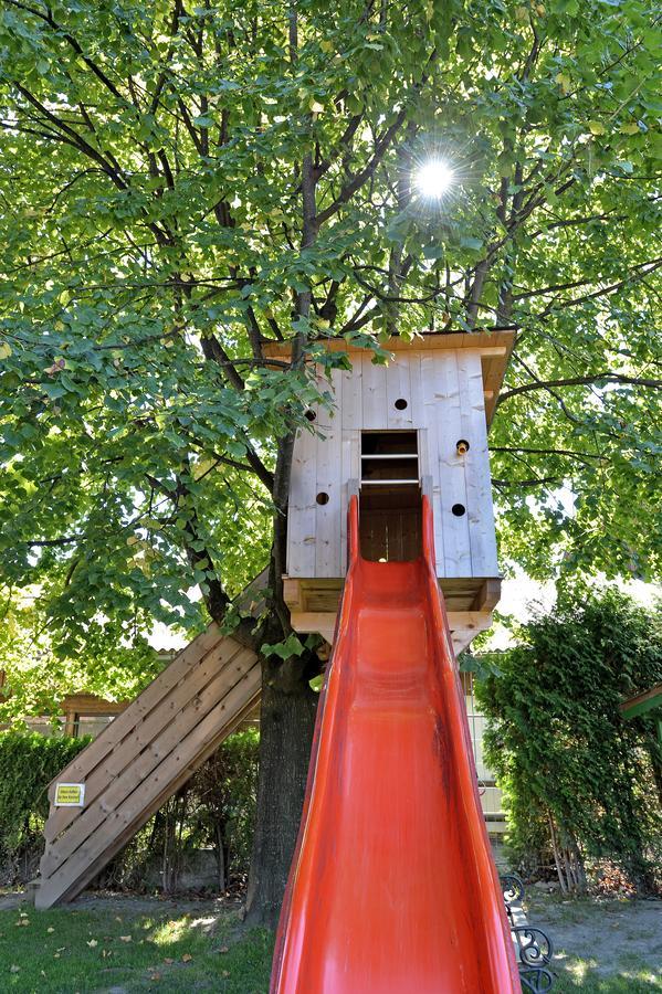 Pension Traube Uderns Exteriér fotografie
